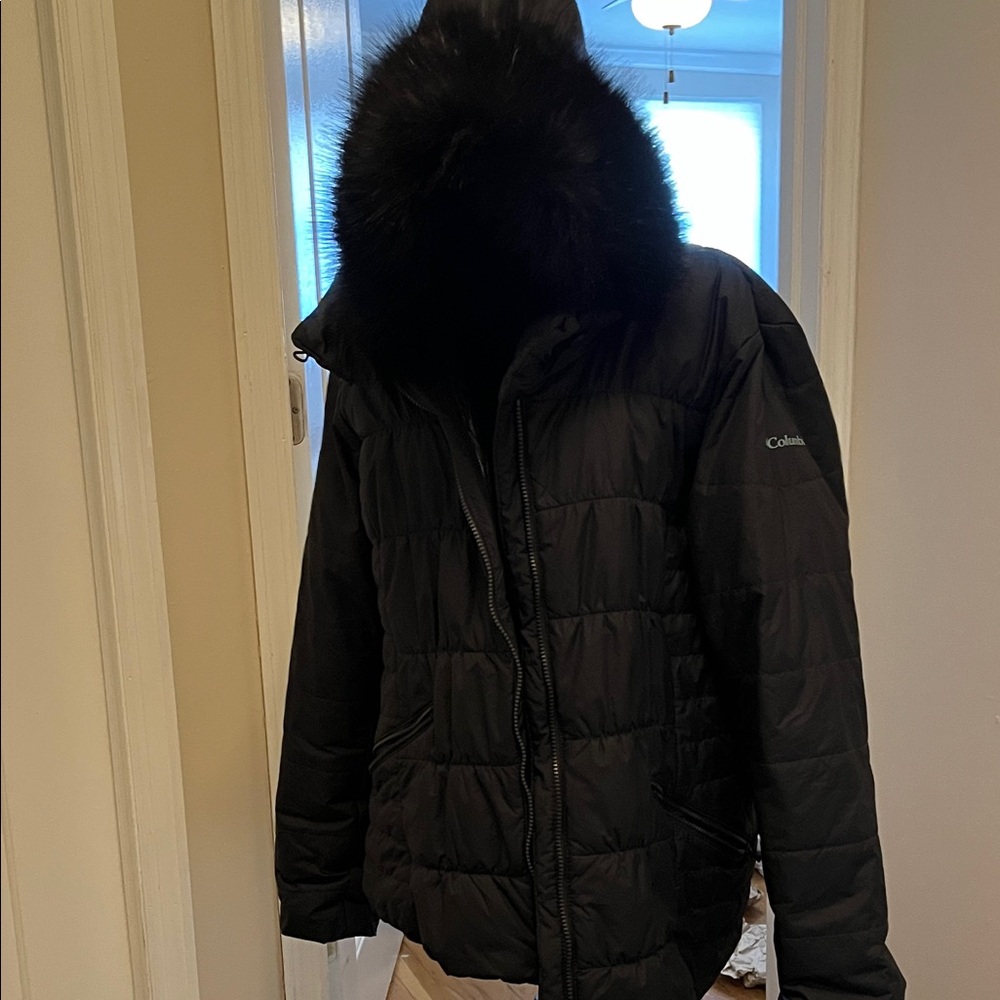 Columbia Women's Black Puffer Jacket with Fur Trim